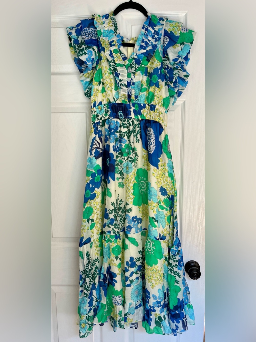 THML Small Woman’s Flutter Sleeve Midi Dress Blue Multi Floral